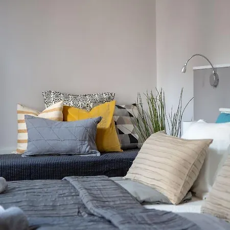 Apartment Luxury Central Next To The Fashion Str. *